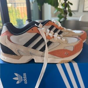 Adidas Torsion Super US Size 6 Chalk White